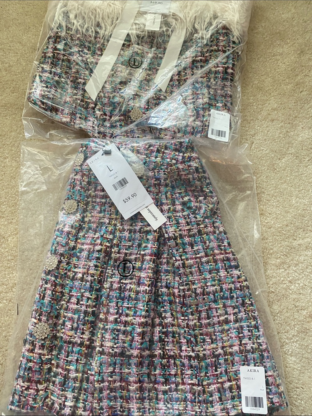 AKIRA NWT 2 piece skirt/corset top  large or XL - Picture 6 of 7
